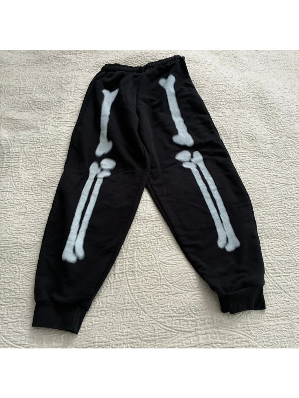 Zara Boys Skeleton Sweat Pants, size 13-14